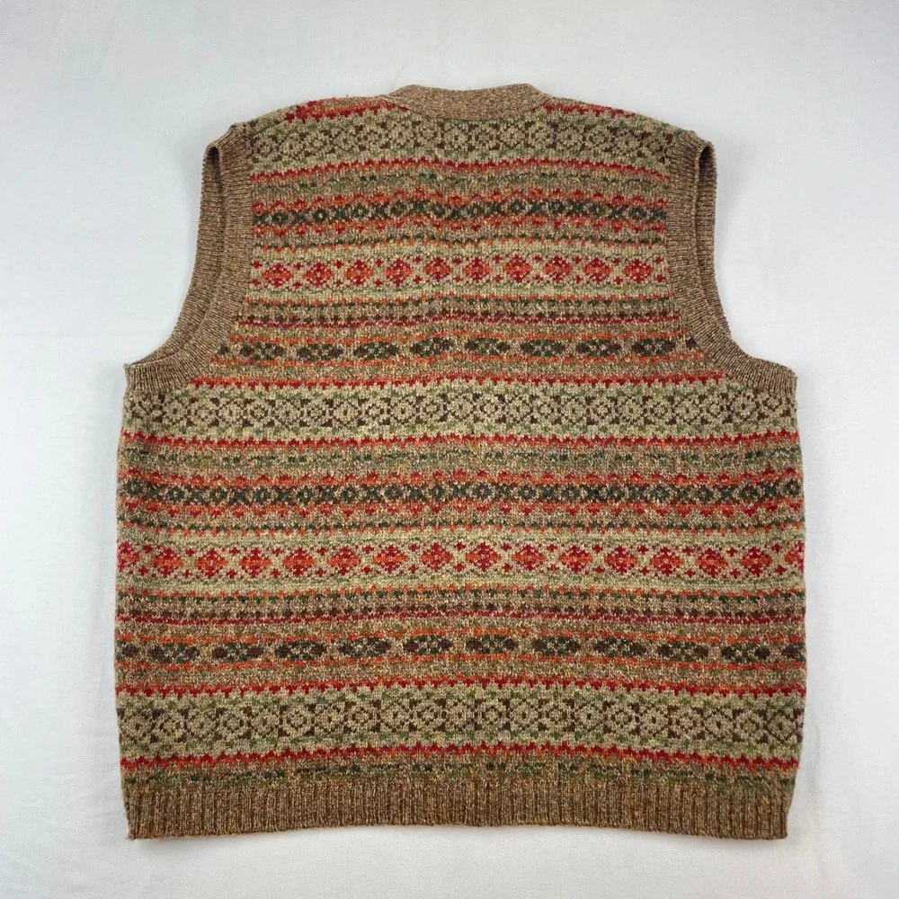 LL Bean Mens Large Wool Fair Isle Sweater Vest Scotland Multi Color V-Neck